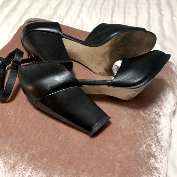 Again & Again - Picture 6 of 6